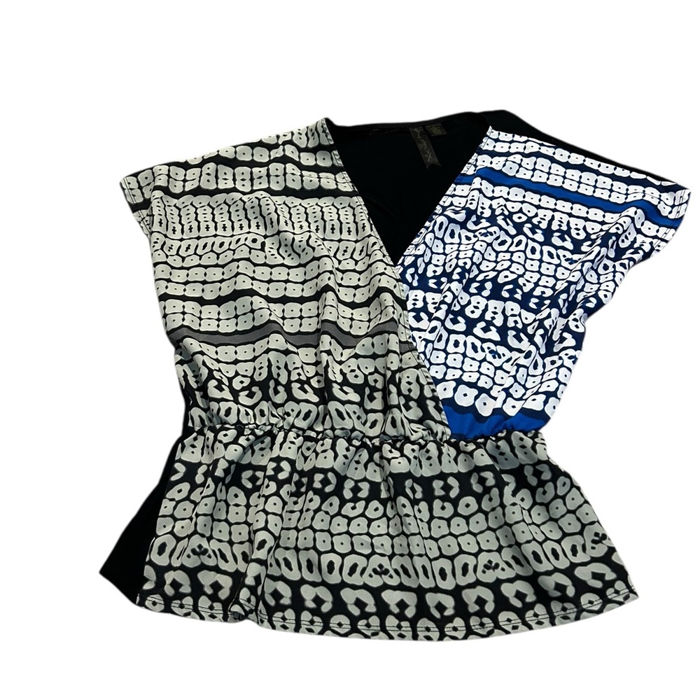 3/$15 PETTICOAT ALLEY blouse